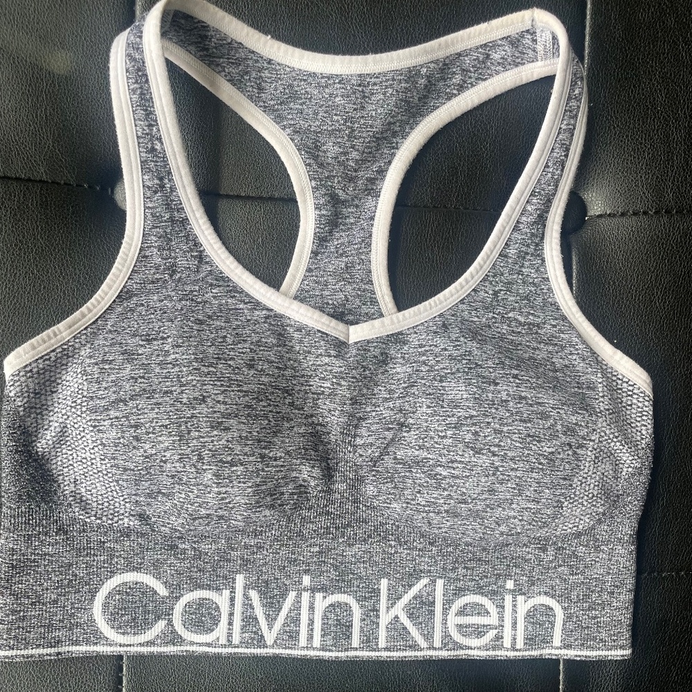 AUTHENTIC Calvin Klein sports Bra